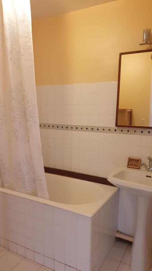 Praloup1600 Apartment พรา-ลู ภายนอก รูปภาพ